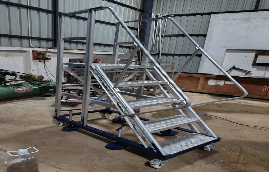 Industrial Platform Ladders