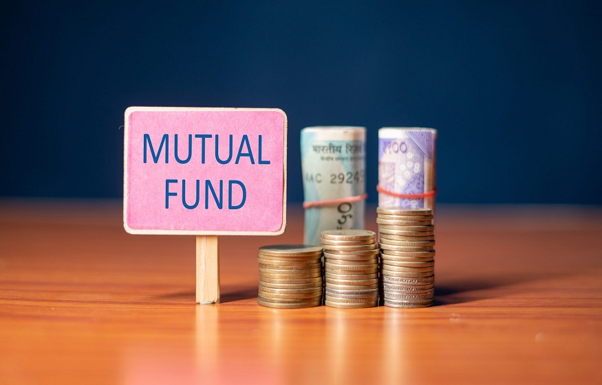 index funds vs actively managed funds